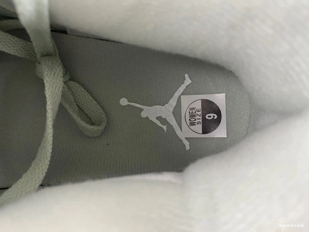 HYPE (W) HV0823-003 4 Jordan Seafoam Air 0702